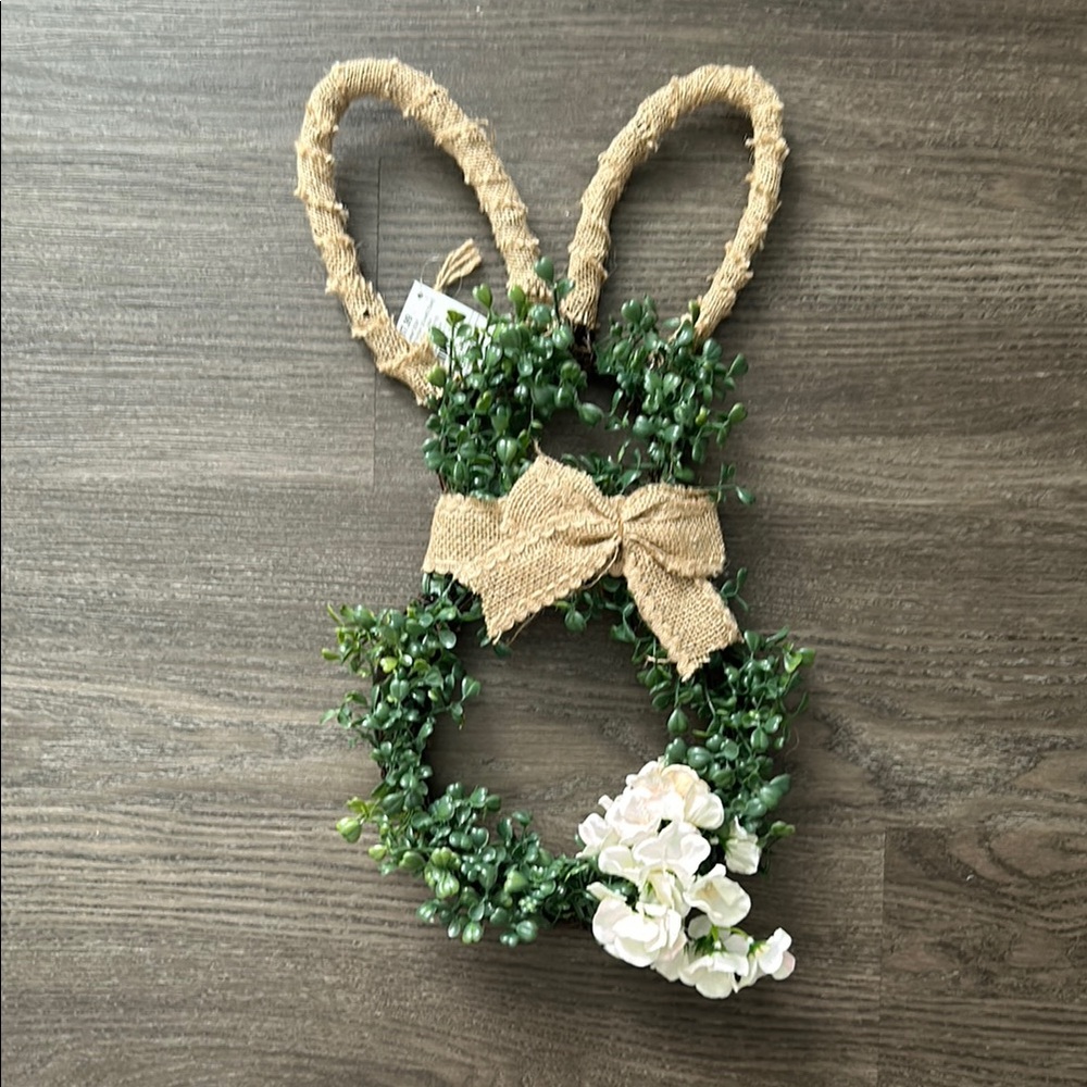 Green and Cream Bunny Wreath